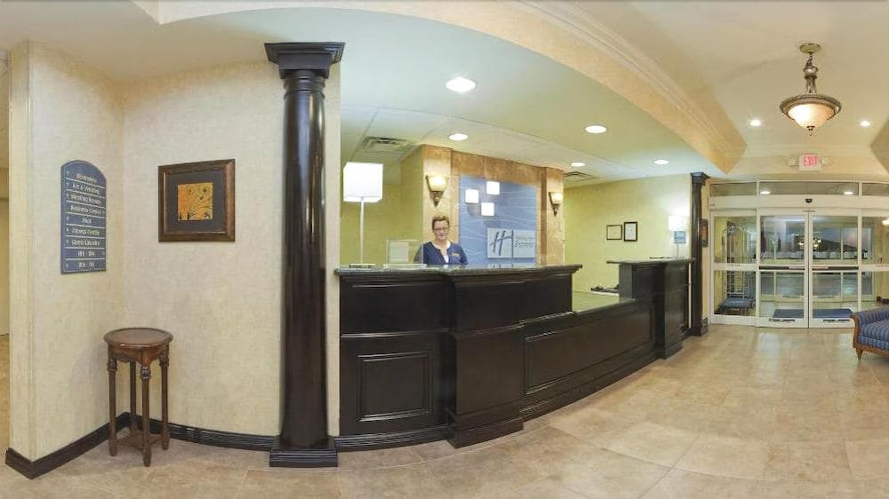 Holiday Inn Express Hotel & Suites Frankfort By Ihg Eksteriør billede