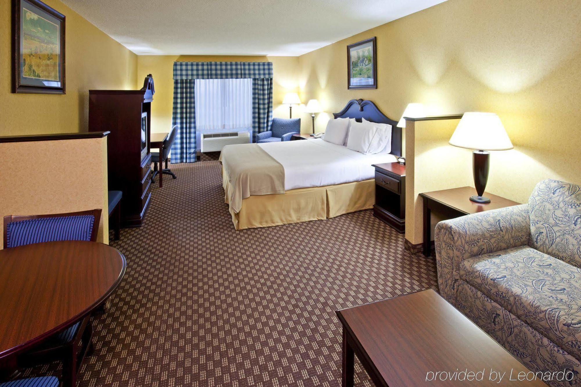Holiday Inn Express Hotel & Suites Frankfort By Ihg Eksteriør billede