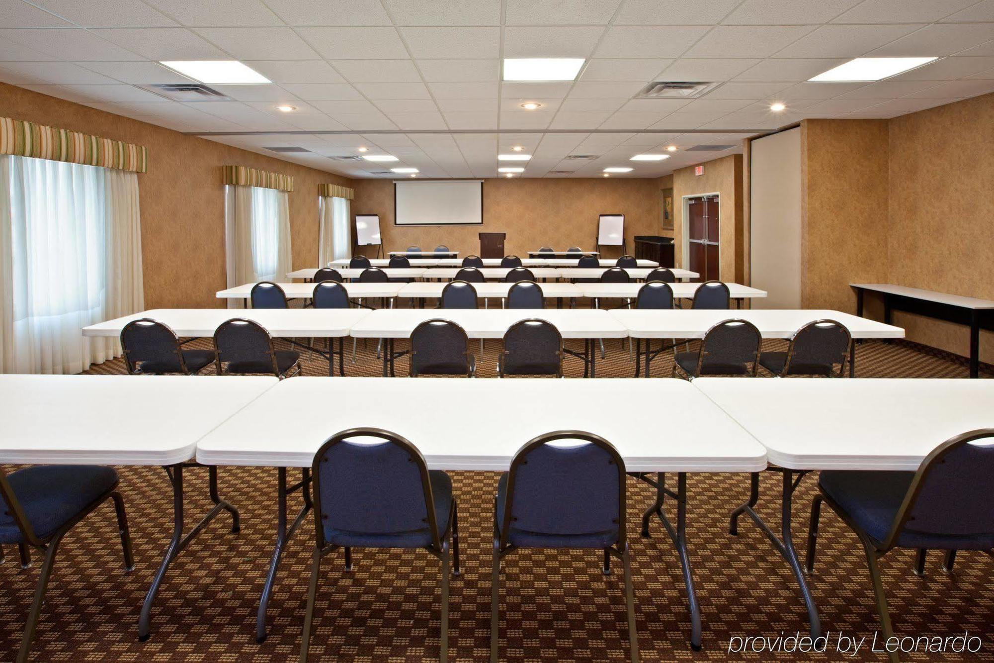 Holiday Inn Express Hotel & Suites Frankfort By Ihg Faciliteter billede